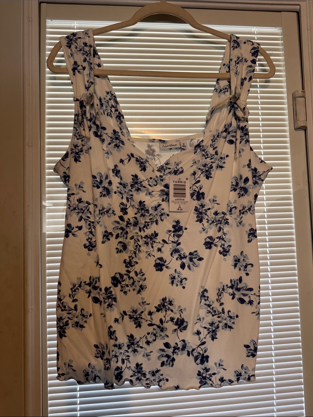 Torrid  White and Navy Floral Tie-Shoulder Tank